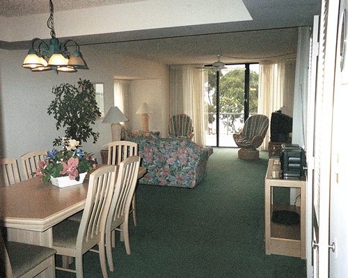 Click to enlarge Photo of Lighthouse Resort & Club