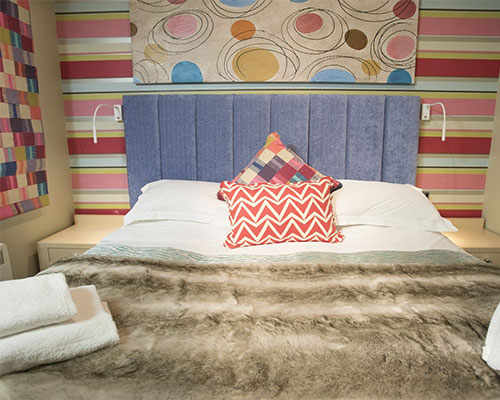 Click to enlarge Photo of Brockwood Hall