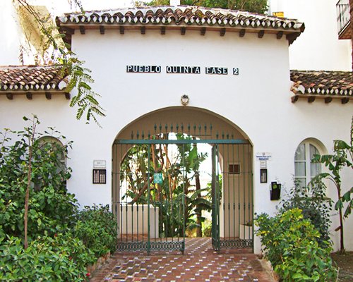 Photo of Apartamentos Pueblo Quinta Dos