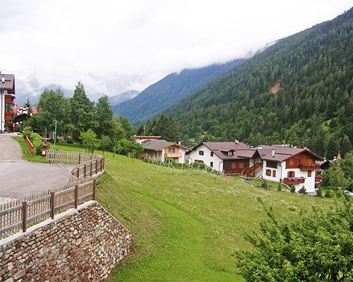 Immagine di Resort Foto di Domina Home Parco Dello Stelvio